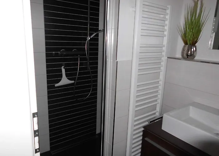 Semesterbostad Duenennest-1 *